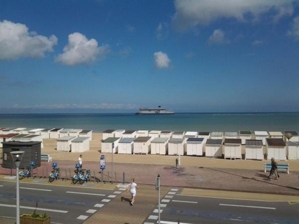 Hotel De La Plage Кале Екстериор снимка